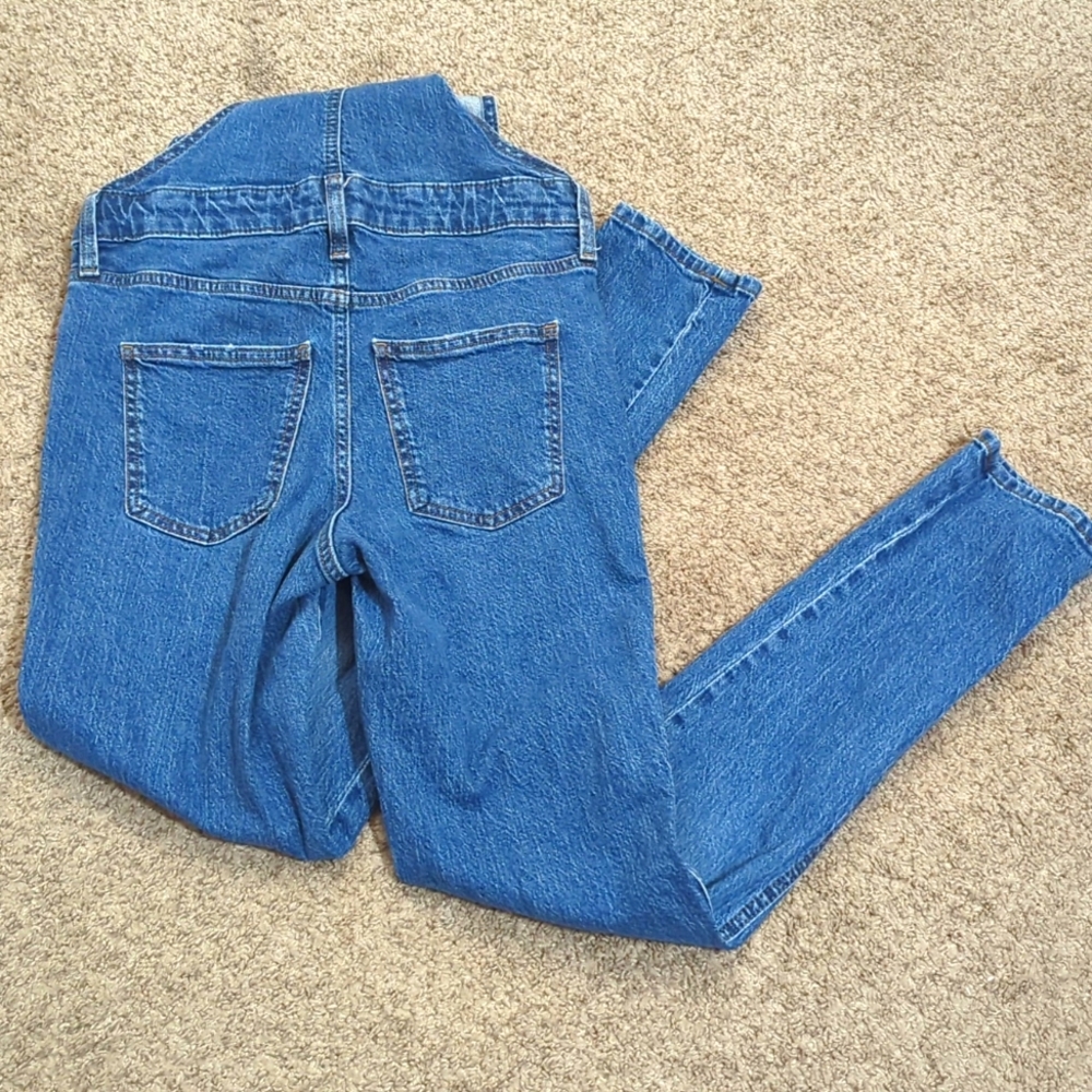Women's Skinny leg Denim overalls🌟 - Picture 2 of 3